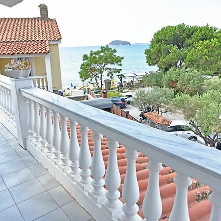 Villa Hello *